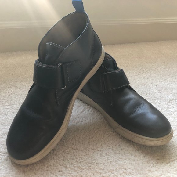 Boys Black Leather Shoes, Excellent Condition Sz 5 - Picture 2 of 6